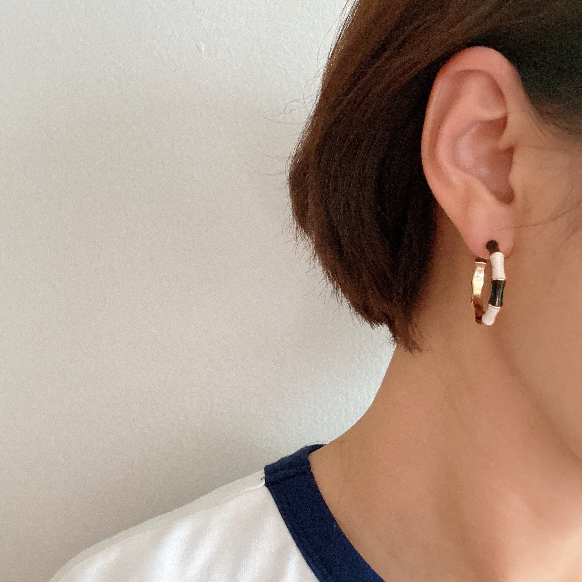 Small Color Block Bamboo Hoop Earrings-3
